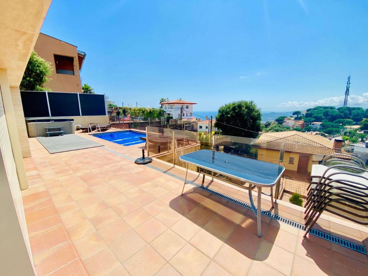 Luxury Villa Investingspain With Sea Views, Pool And Jacuzzi Lloret de Mar Exterior photo